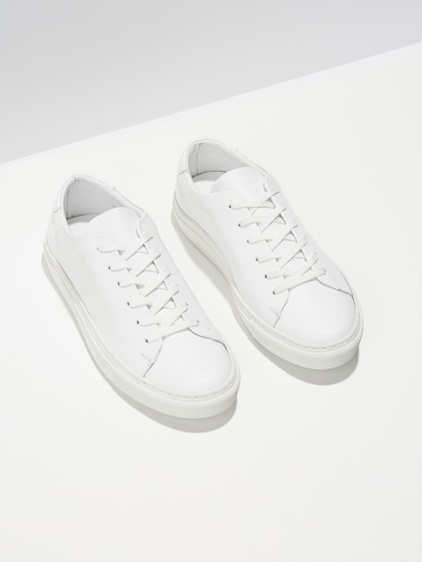 frank-and-oak-white-sneakers